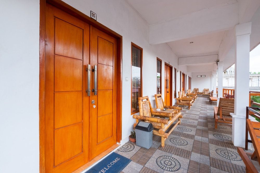 undefined OYO 1661 Gili Hill Cottage 3