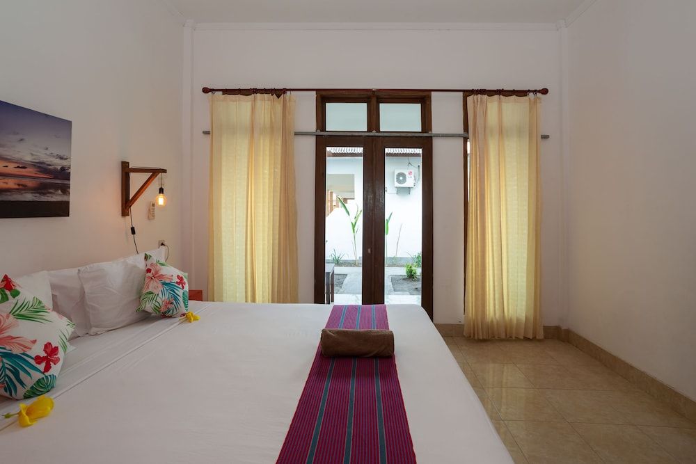 Kidis Lodge Gilitrawangan Classic Double Room, 1 King Bed