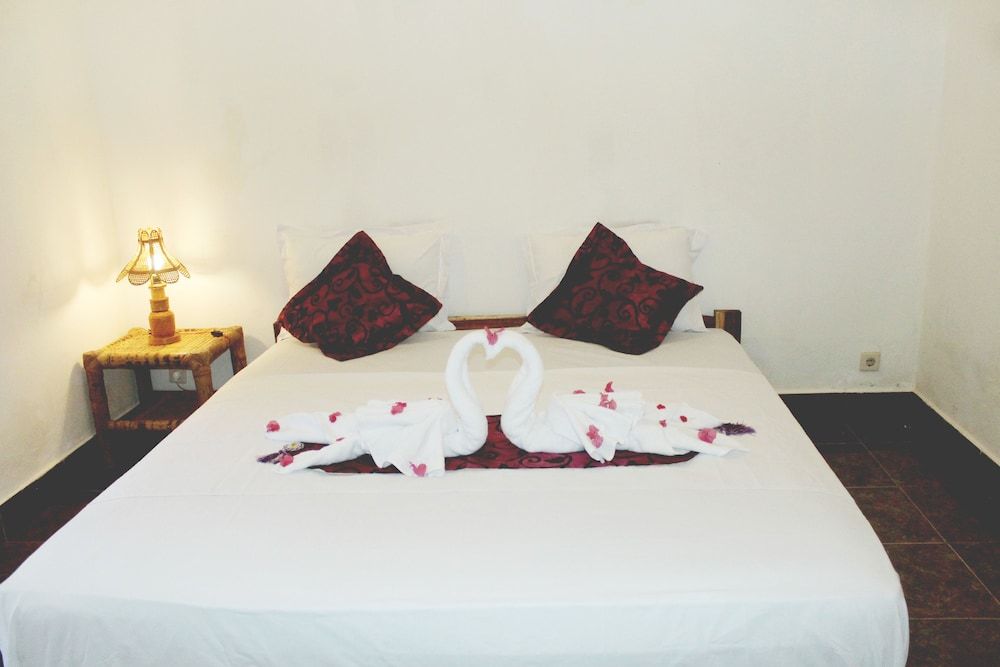 undefined Lisa Gili Bungalow 9