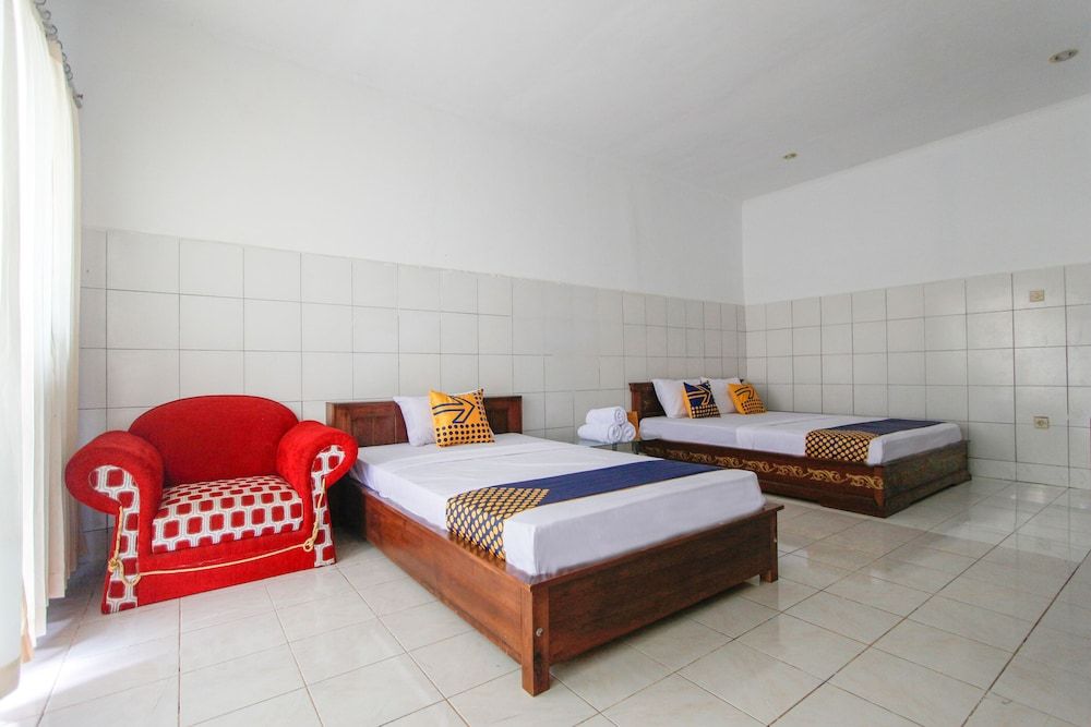 undefined SPOT ON 2167 Creative Bungalow 6