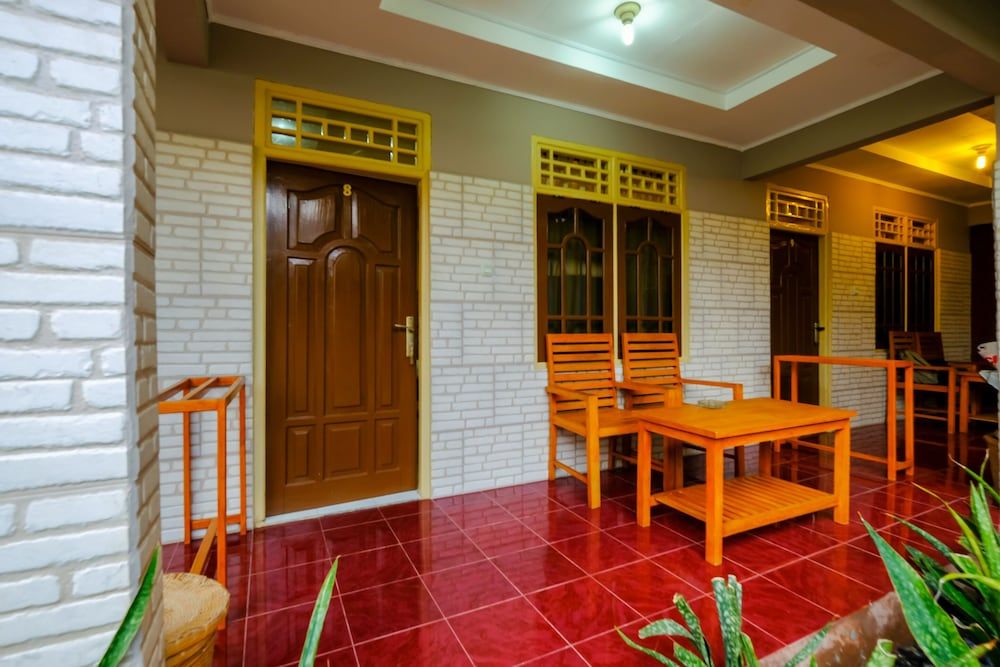 undefined OYO 2292 Pondok Lita 3