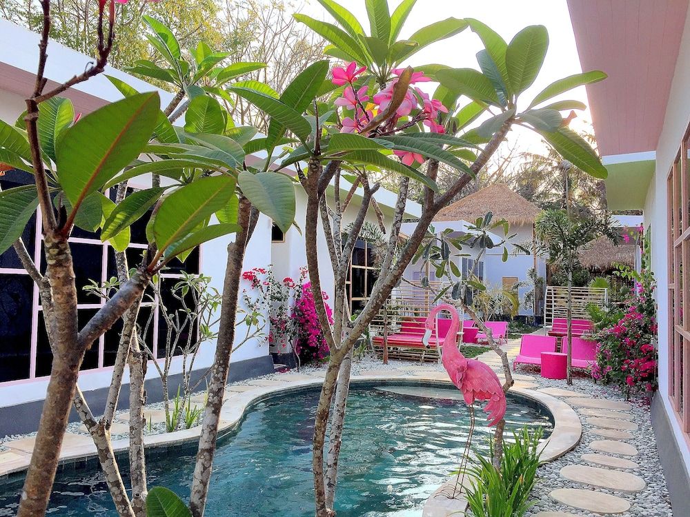 undefined Flamingo Gili Trawangan 7