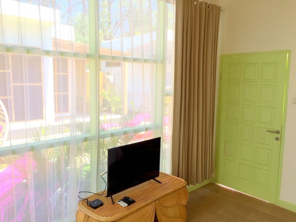 Flamingo Gili Trawangan Tropical 12