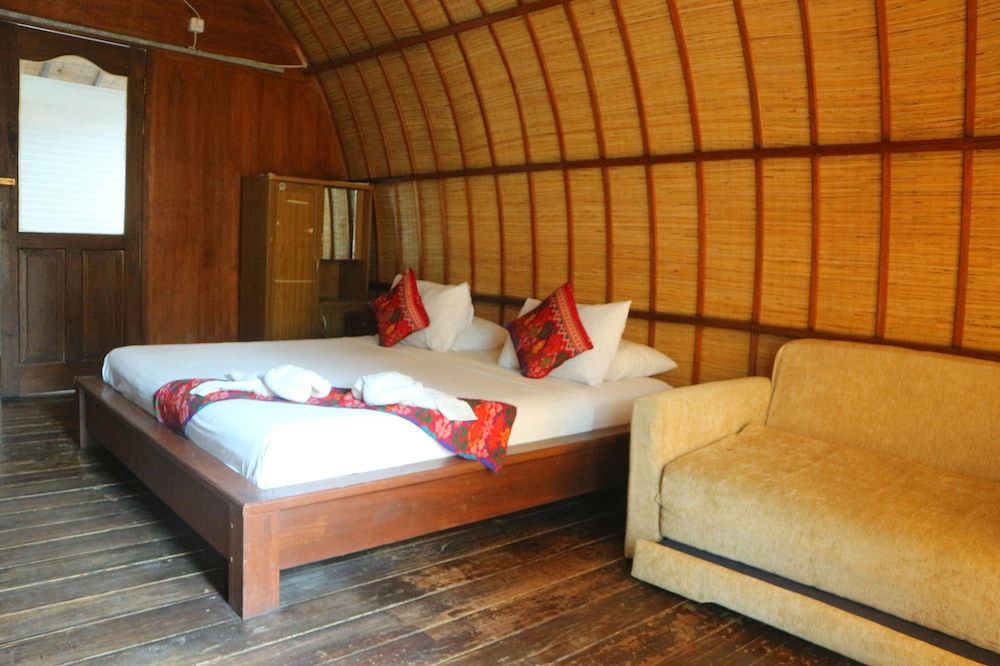 GiliPaddy Resort Cottage 2