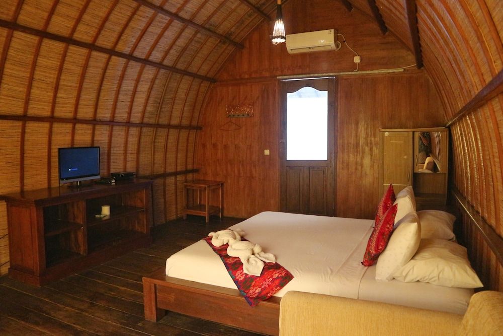 GiliPaddy Resort Cottage 3