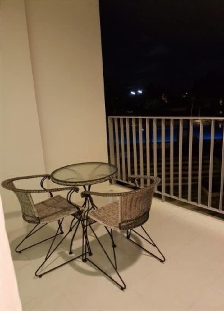 The Sea Condominium A22 1-Bedroom Suite 12