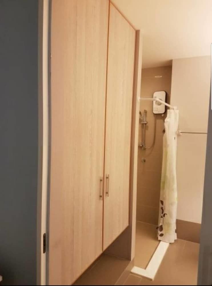 The Sea Condominium A22 1-Bedroom Suite 13