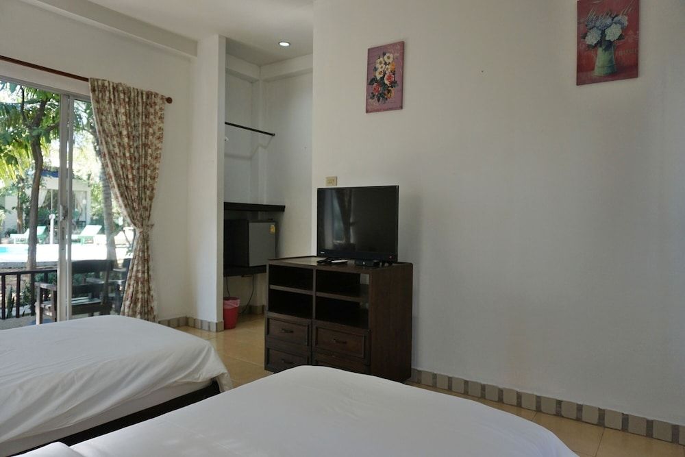 Kalamona Seaview Deluxe Room 2