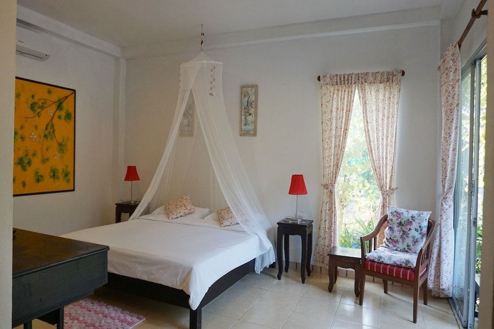 Kalamona Seaview Superior Room