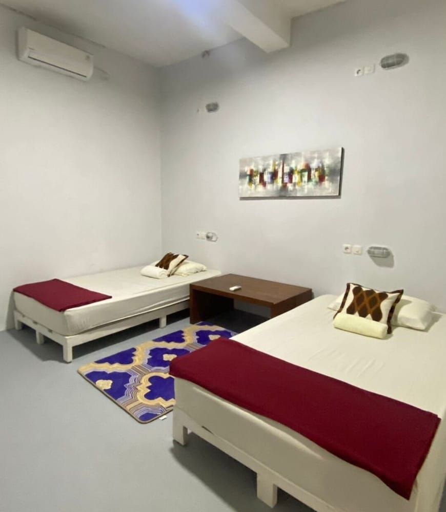 undefined Komodo Indah Hotel 6