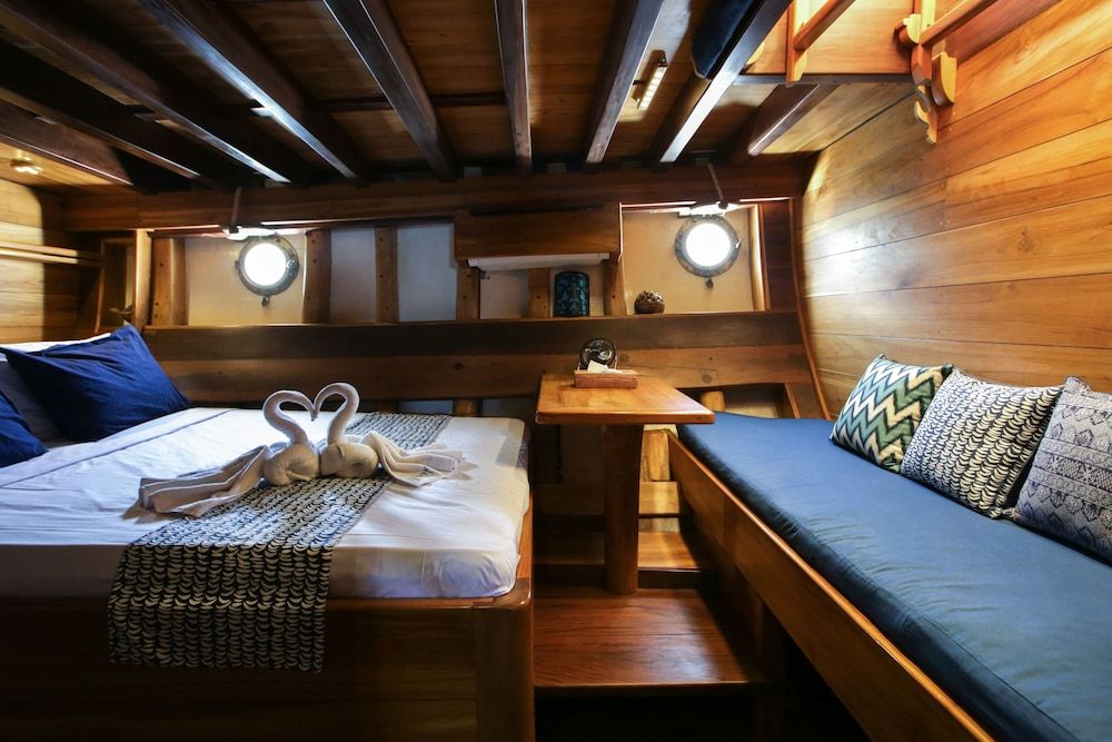 Tanaka Liveaboard Cabin 6