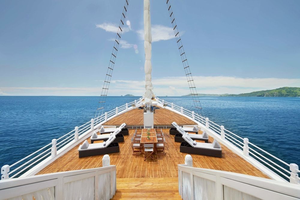 undefined AYANA Lako di'a 5