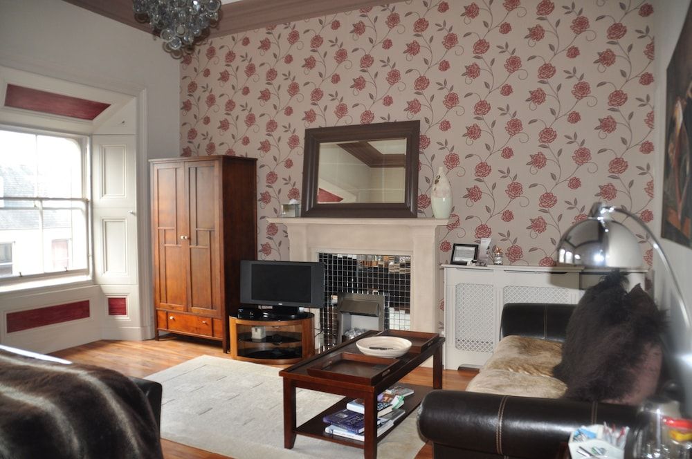 Double or Twin Room, 1 King Bed with Sofa bed