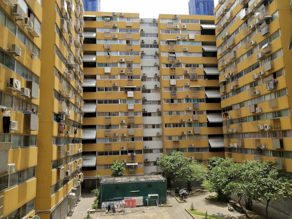 Bangkok Impact Popular Comdominium Superior Triple Room 4