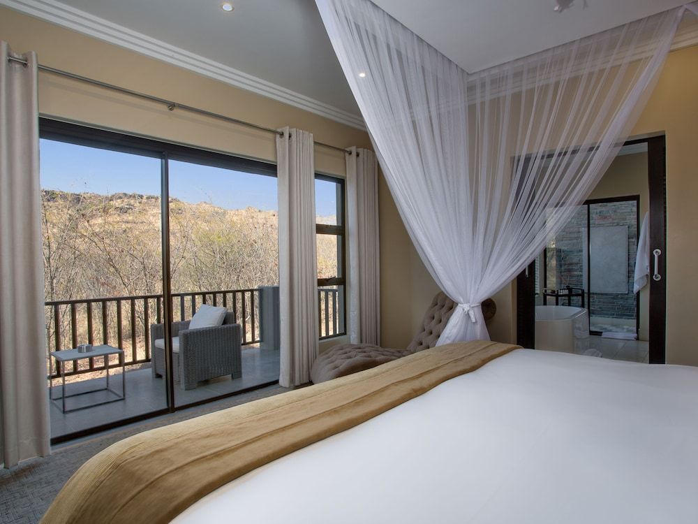 Shepherd's Tree Game Lodge Standard Room 2