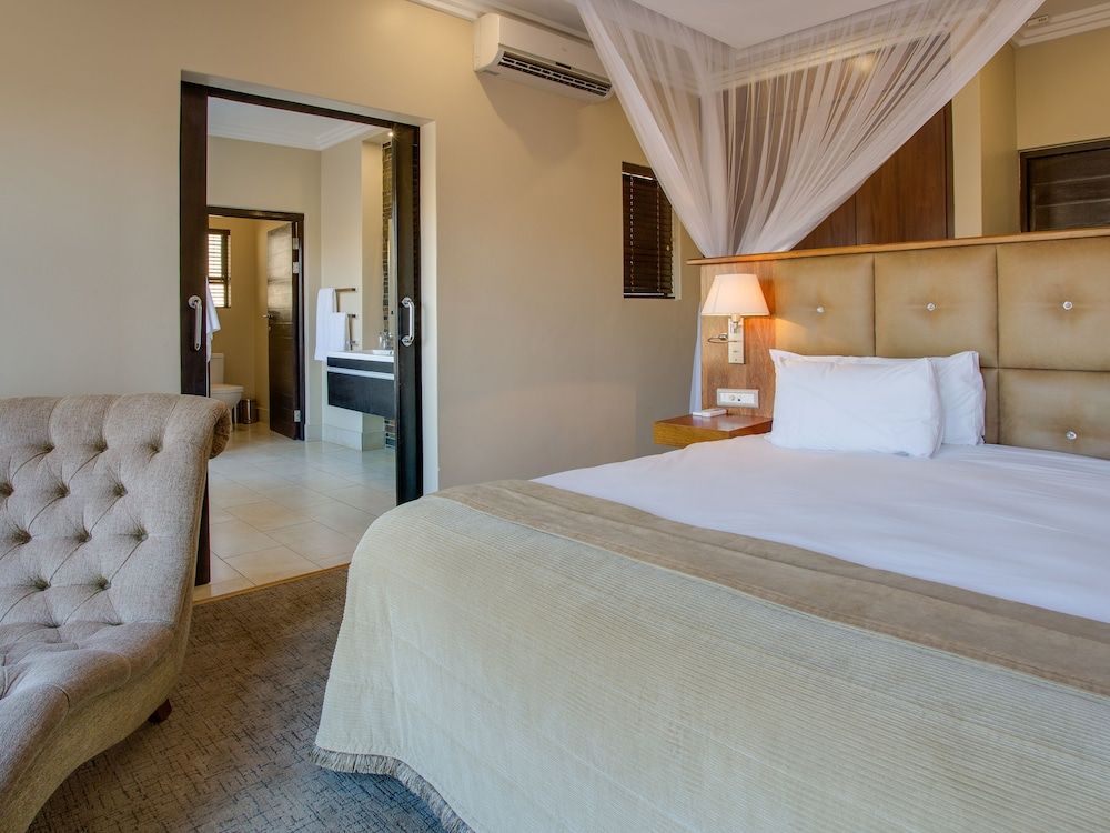 Shepherd's Tree Game Lodge Standard Room