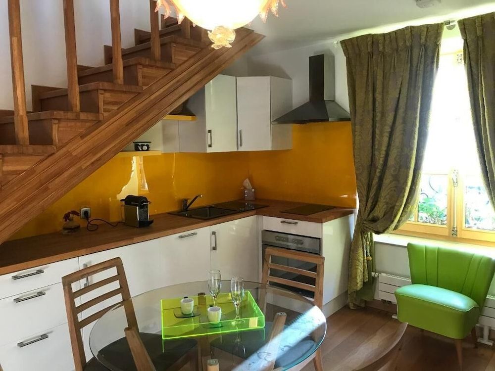 Besharat Gallery & Museum Superior Double Room (Suite Petit Musee)