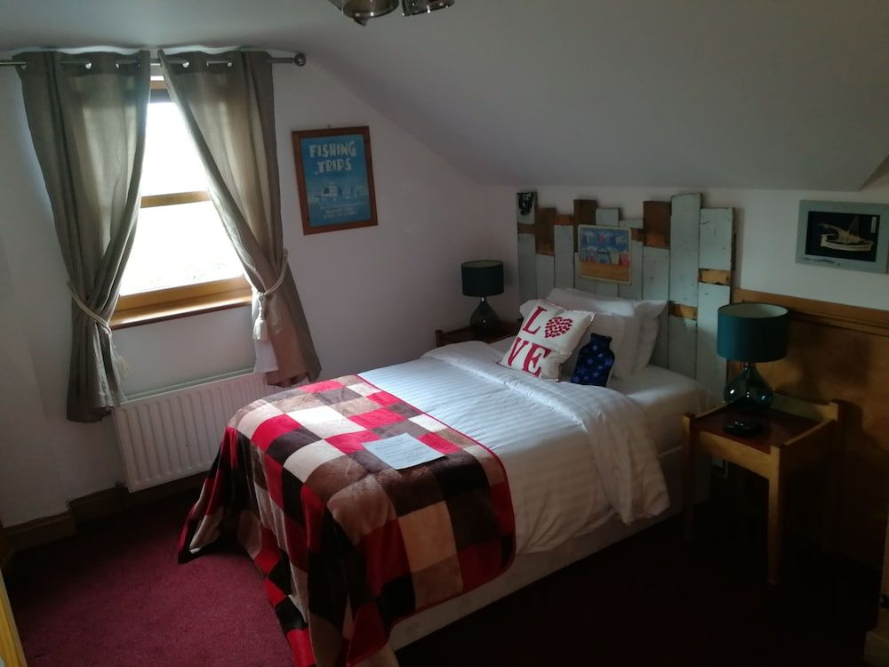 Classic Triple Room, Multiple Beds, Non Smoking, Valley View