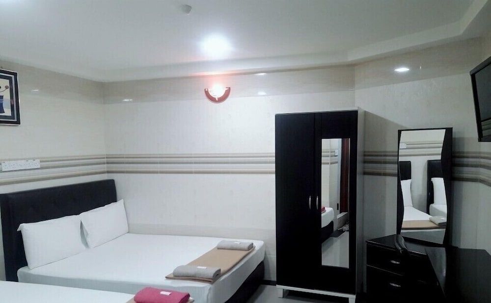 New Kajang Hotel Double Room 8