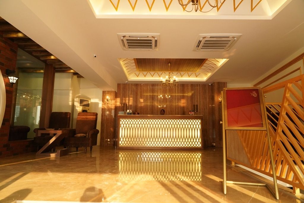 undefined Hotel Mohan Continental 3