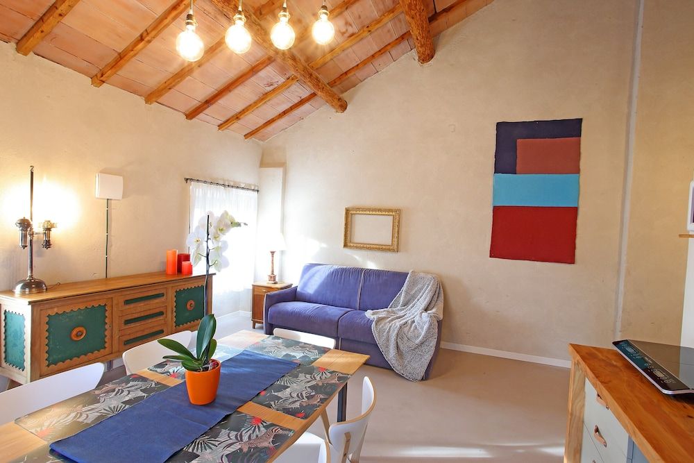Design Apartment, 2 Bedrooms (Magnolia)
