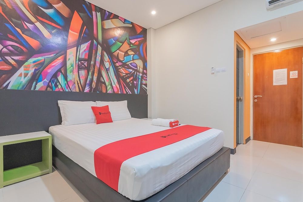 Double Room (Reddoorz)