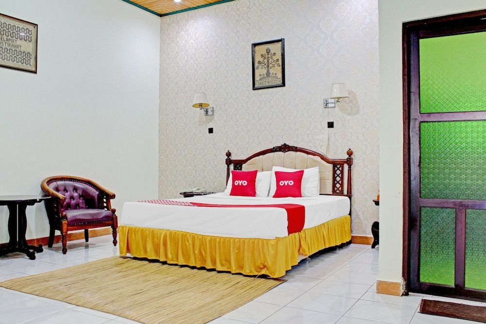 Deluxe Studio Suite