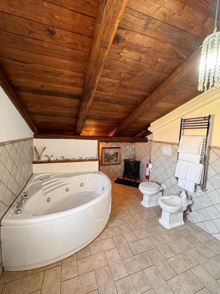 Dreams Valley B&B Apartment, 2 Bedrooms, Mountain View 15