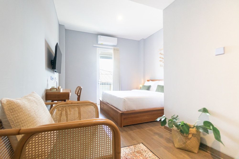 Deluxe Room, Balcony
