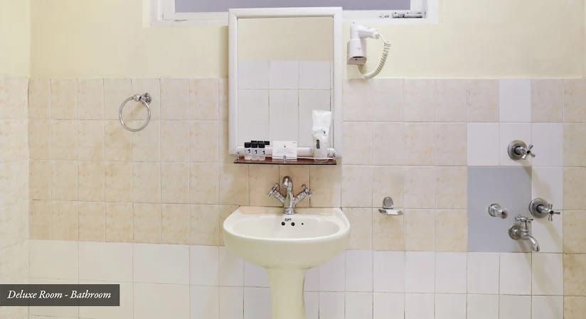 Summit Newa Regency Hotel & Spa Deluxe Room 9