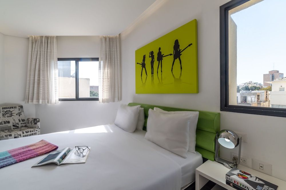 undefined 130 Rock Apartments 10