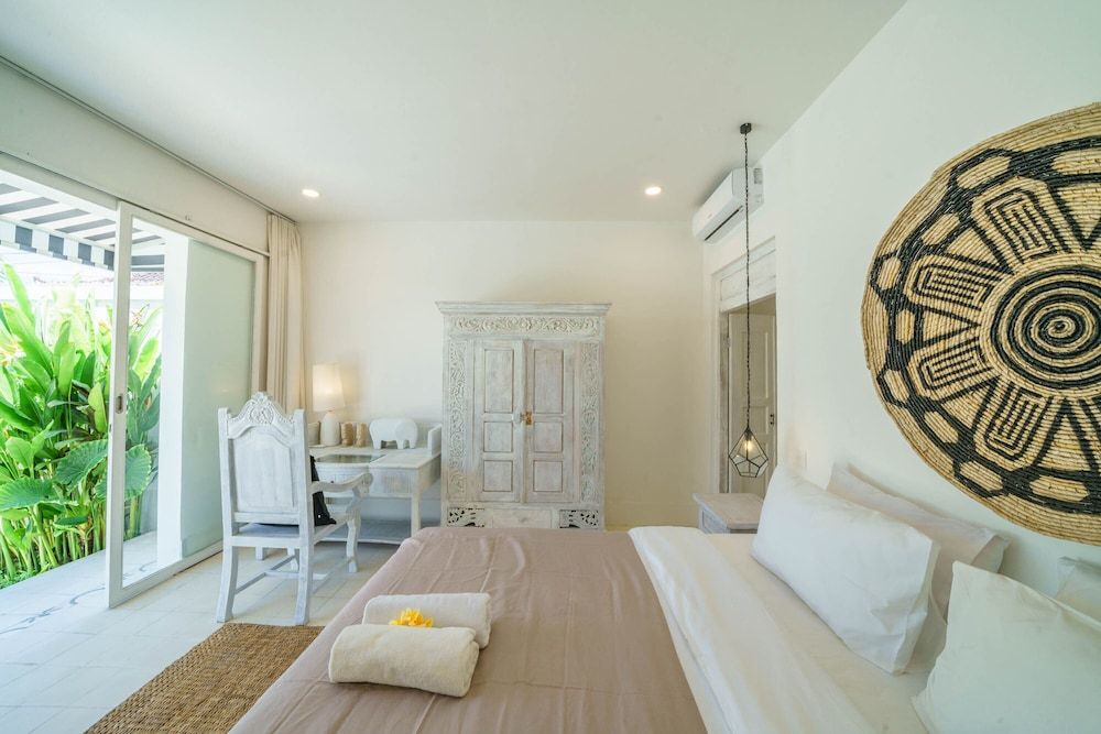 Villa Kelapa Putih
