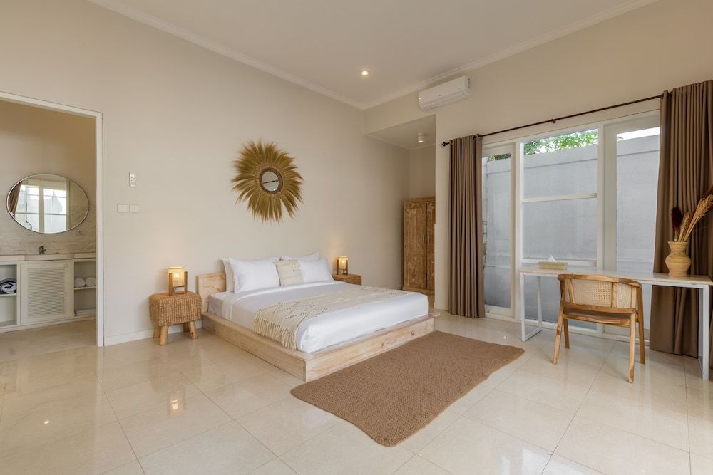 Luxury Villa, 3 Bedrooms, Pool View