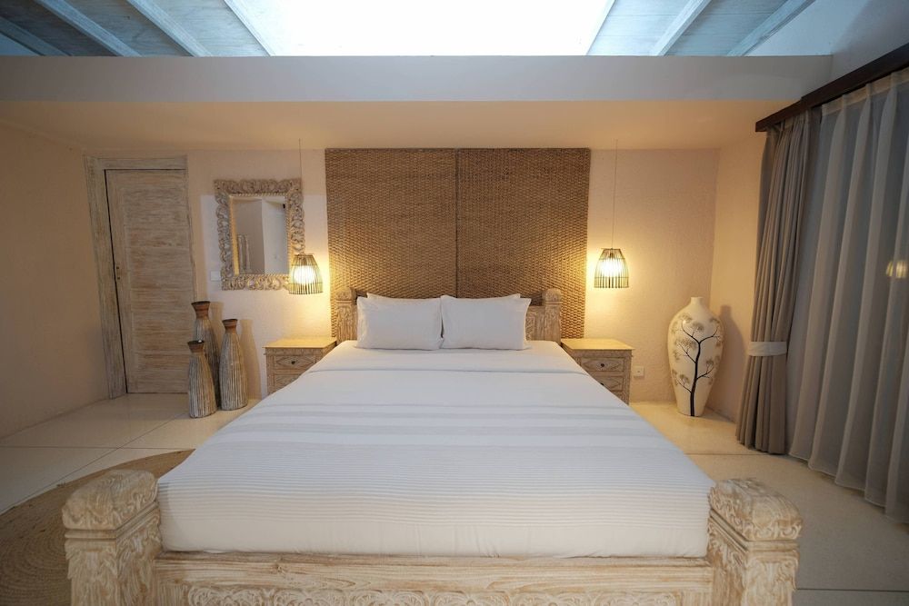 AllureVillaA&BCanggu Family Villa, 3 Bedrooms, Pool View 9