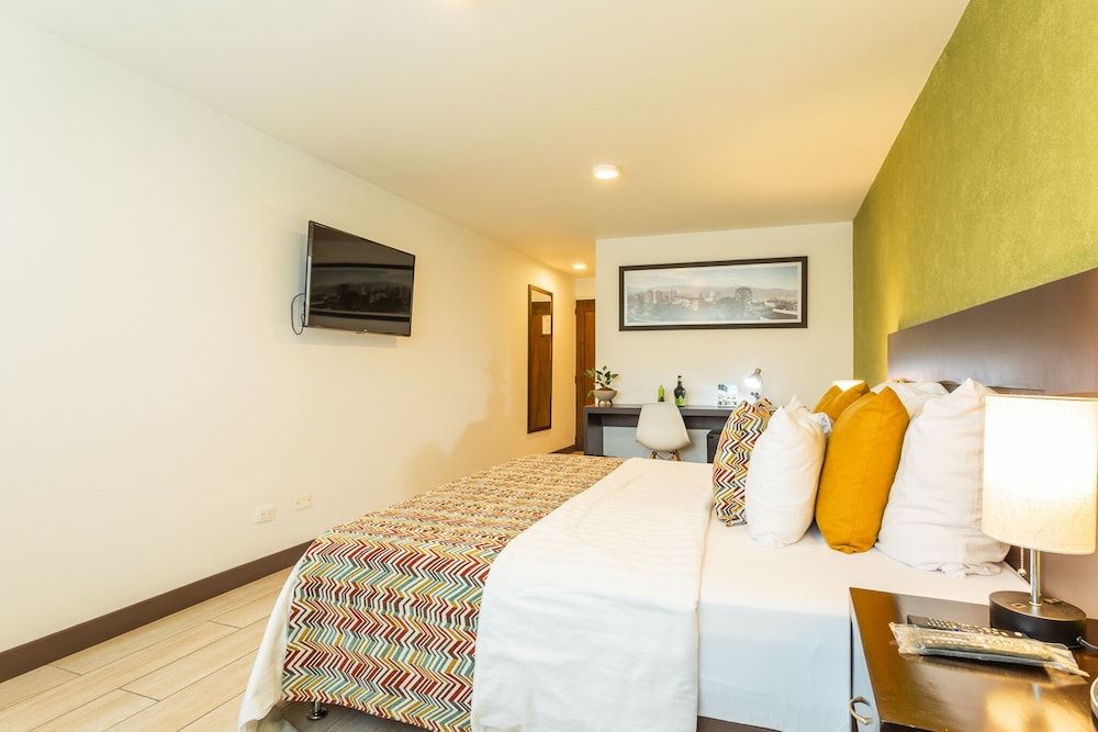 Hotel Carretero Senior Double Room 4