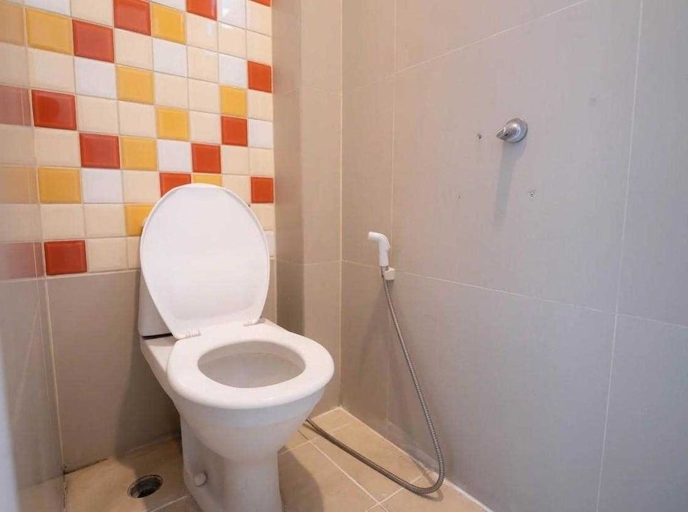 RQ Bangkok Sukhumvit 107 by Collection O Premier Double Room 3