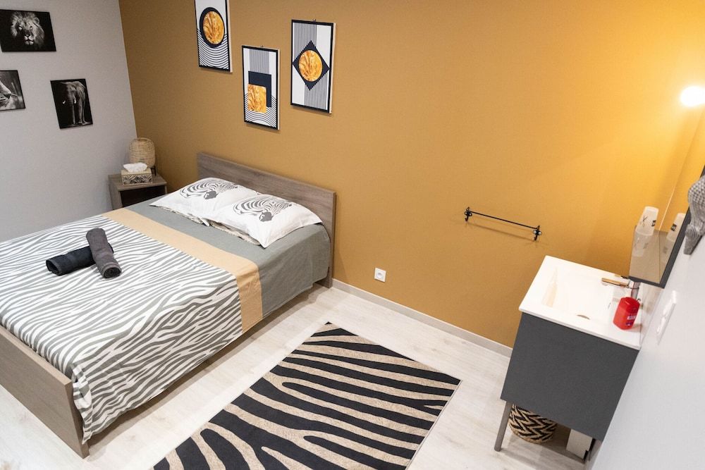 Premium Double Room, Shared Bathroom (6 Chambre à la campagne)