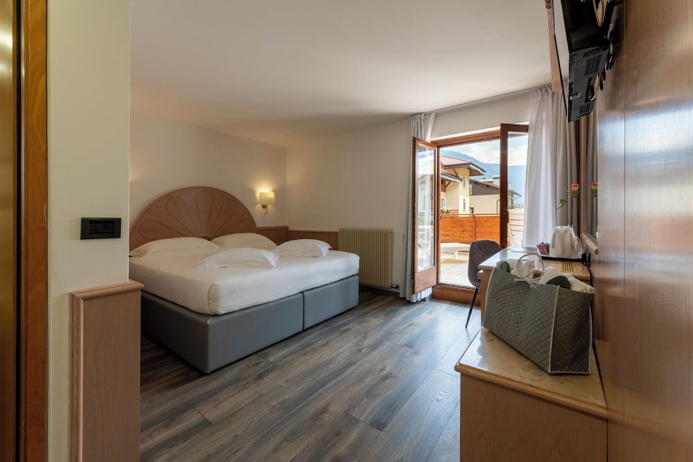 Superior Double or Twin Room, Terrace
