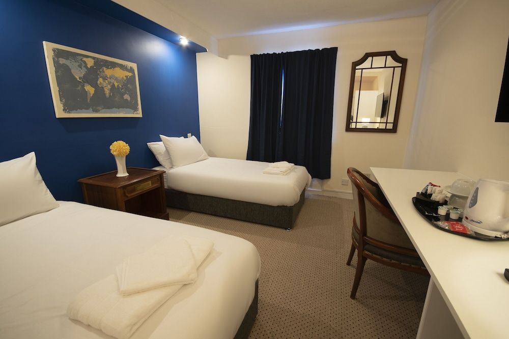 Basic Twin Room