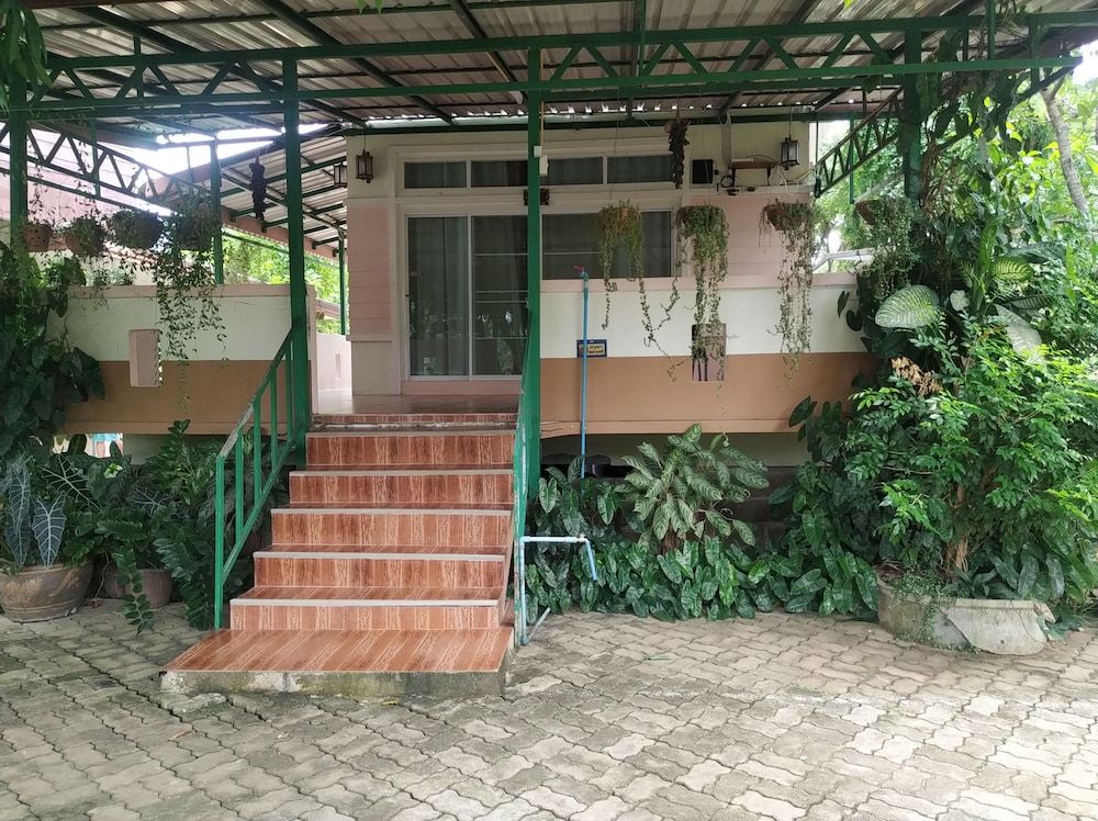 Family Studio Suite
