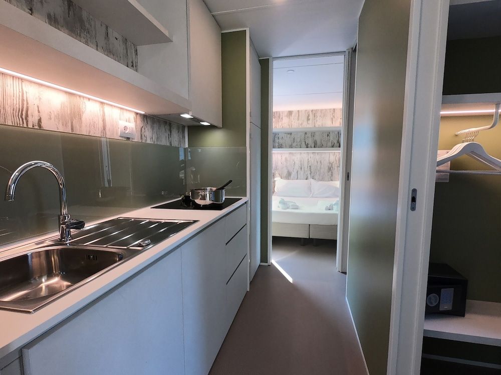 Agricampeggio Le Bucoliche Traditional Mobile Home 10