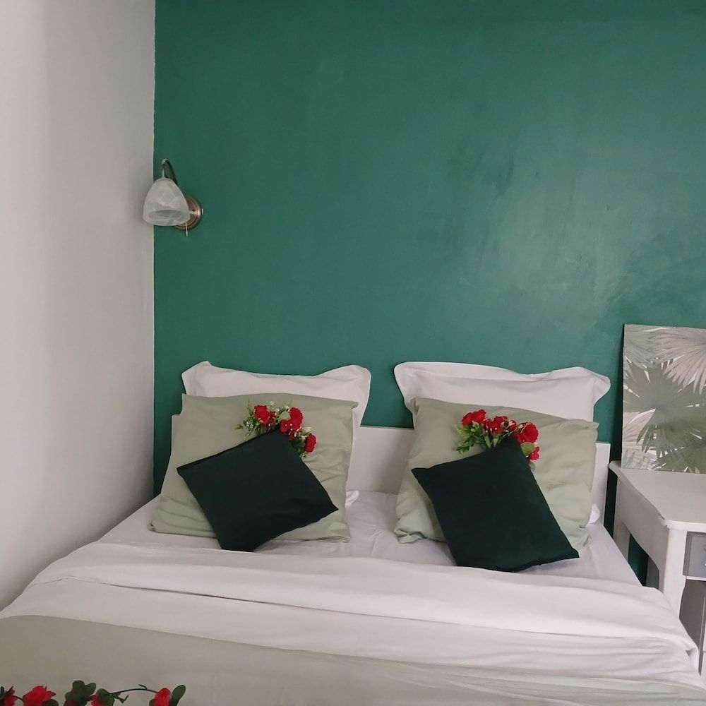 Comfort Triple Room