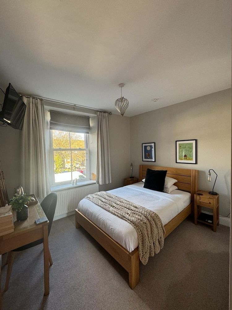 The Hill B and B Standard Double Room, Ensuite 8