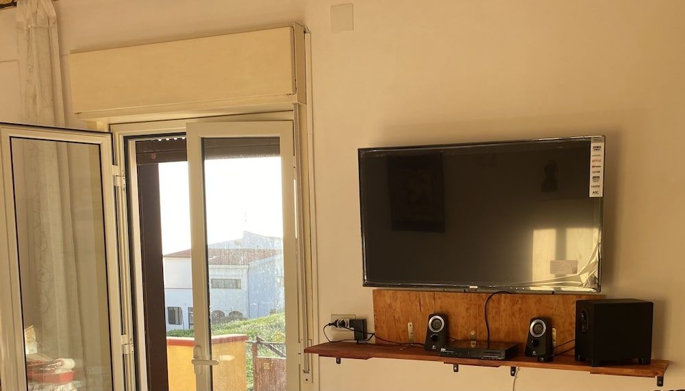 Apartment Direct to the Beach of Scala Dei Turchi House, 4 Bedrooms, Smoking, Balcony 15