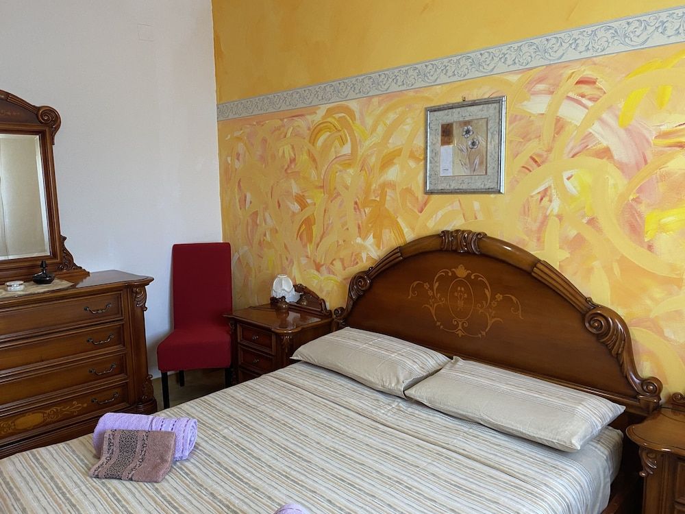 Apartment Direct to the Beach of Scala Dei Turchi House, 4 Bedrooms, Smoking, Balcony 3