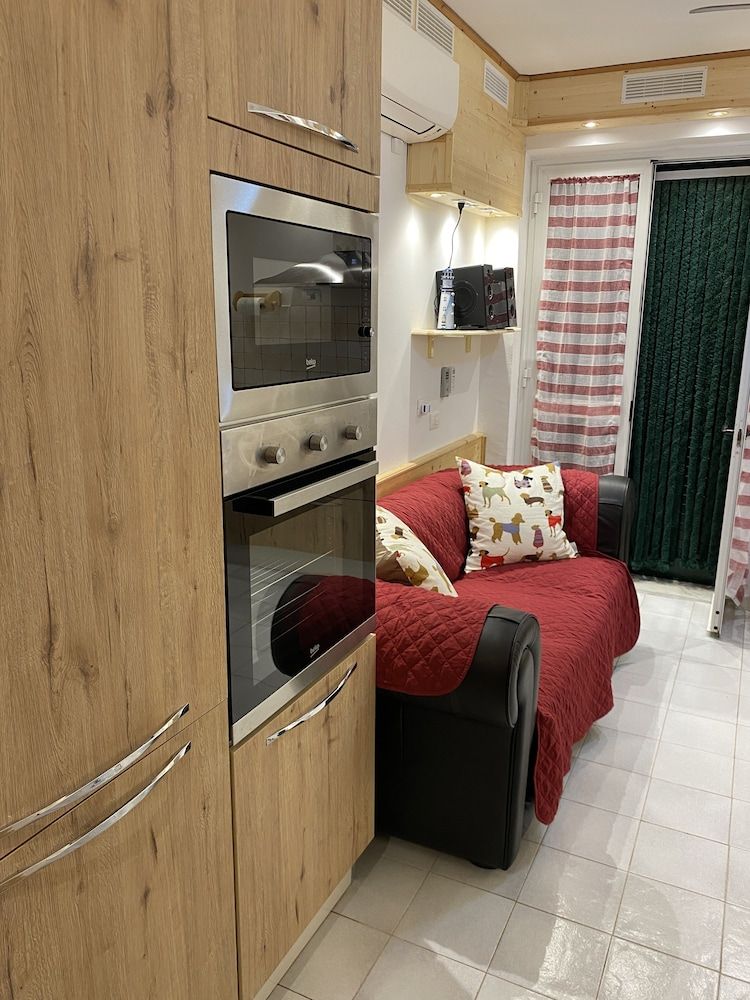 Apartment Sailing Yacht With Outdoor Swimmingpool Apartment 6