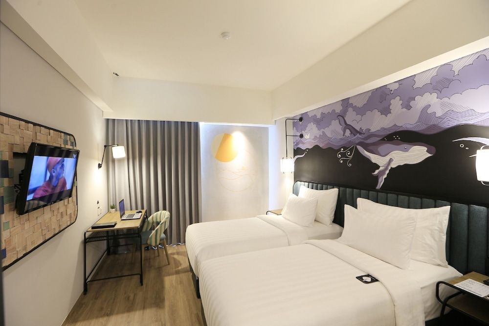 Luminor Hotel Purwokerto Deluxe Twin Room 2