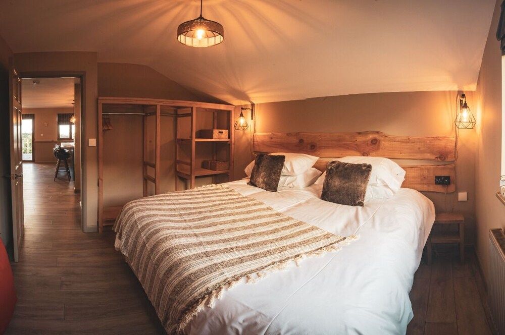 Panoramic Cabin