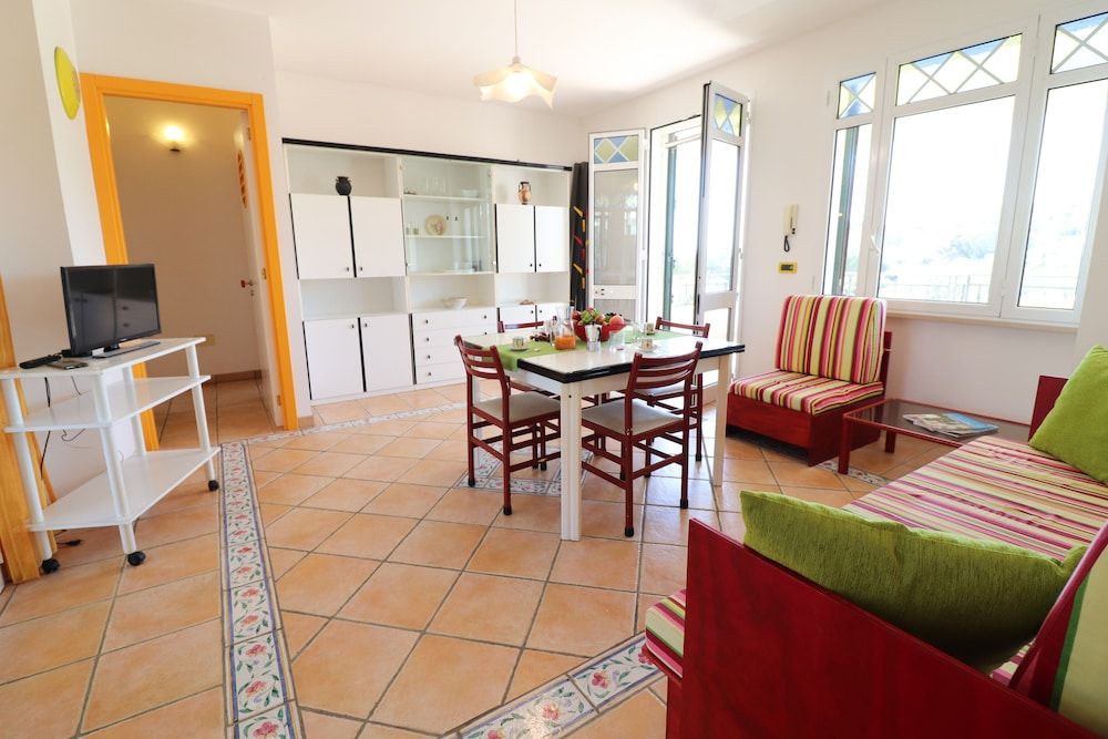 House, 3 Bedrooms, Smoking, Balcony