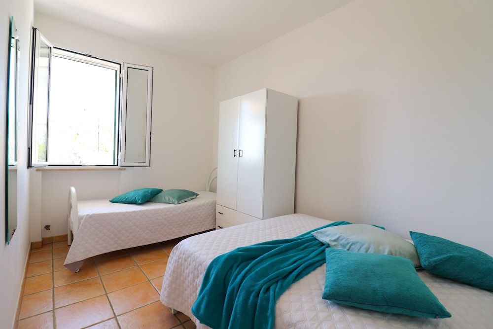 House, 3 Bedrooms, Smoking, Balcony